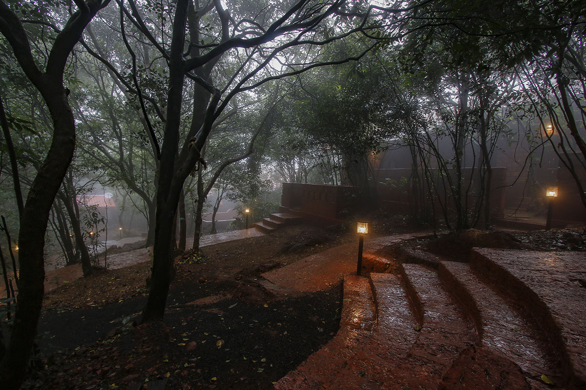 Amboli Whistling Woods To Hotel Whistling Woods Amboli