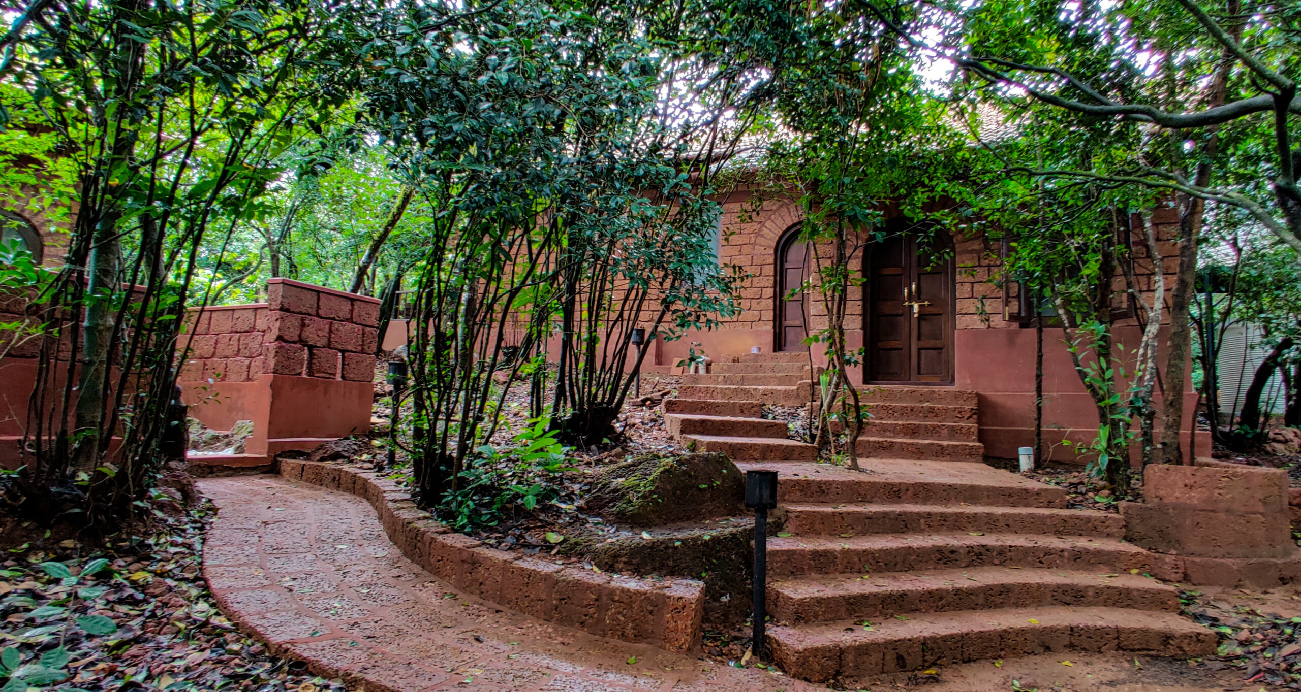 Bluebottle Premium Cottage ( For 3 persons ) Whistling Woods